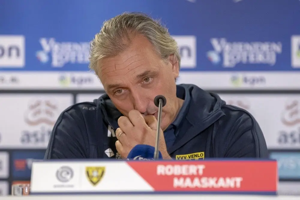 robert maaskant ontslagen trainer vvv 2019