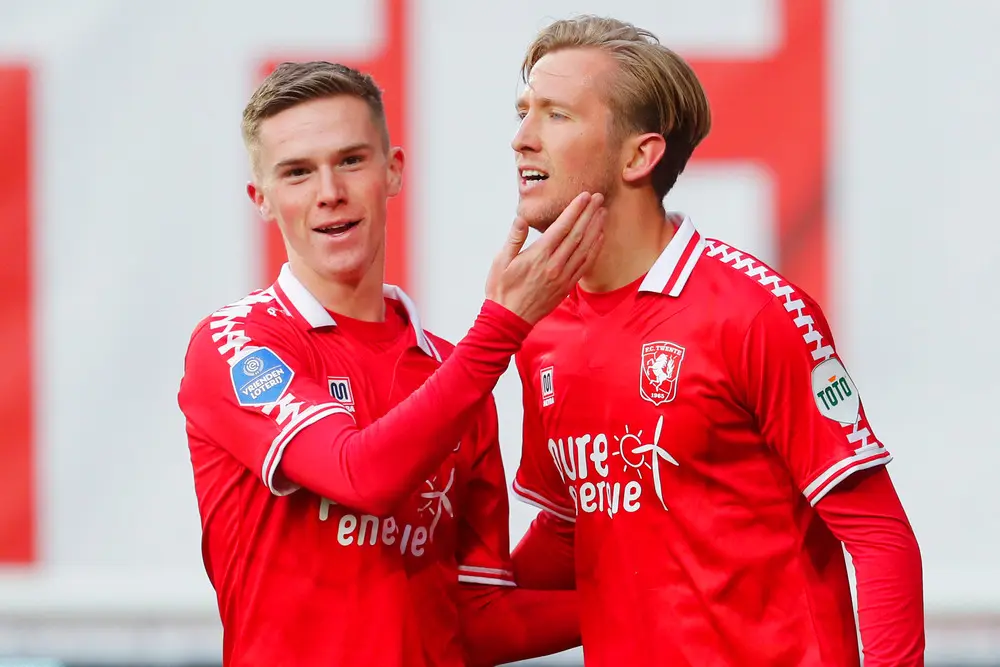 rots vlap twente vieren doelpunt 2021 2022