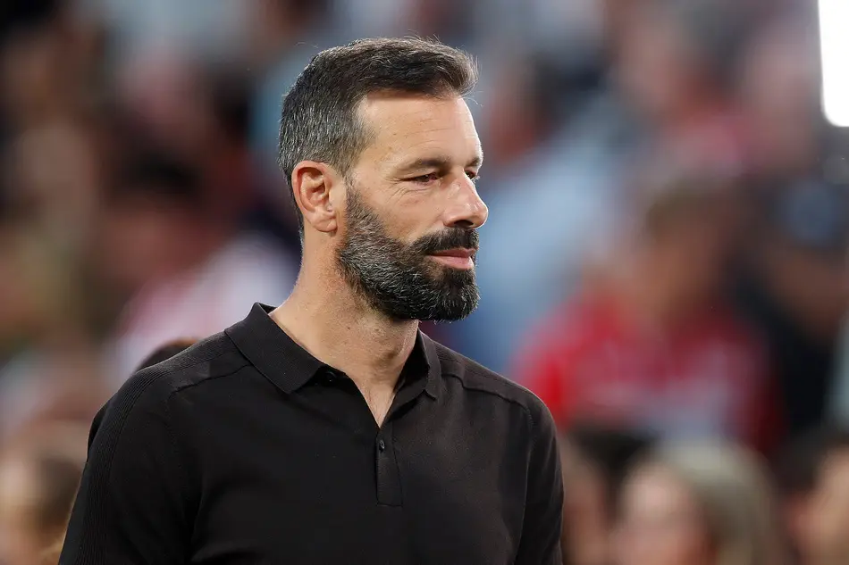 ruud van nistelrooy psv trainer 2022