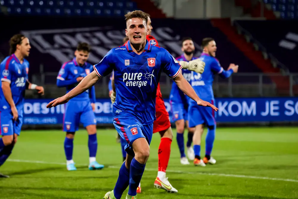 sadilek willem ii twente 2022