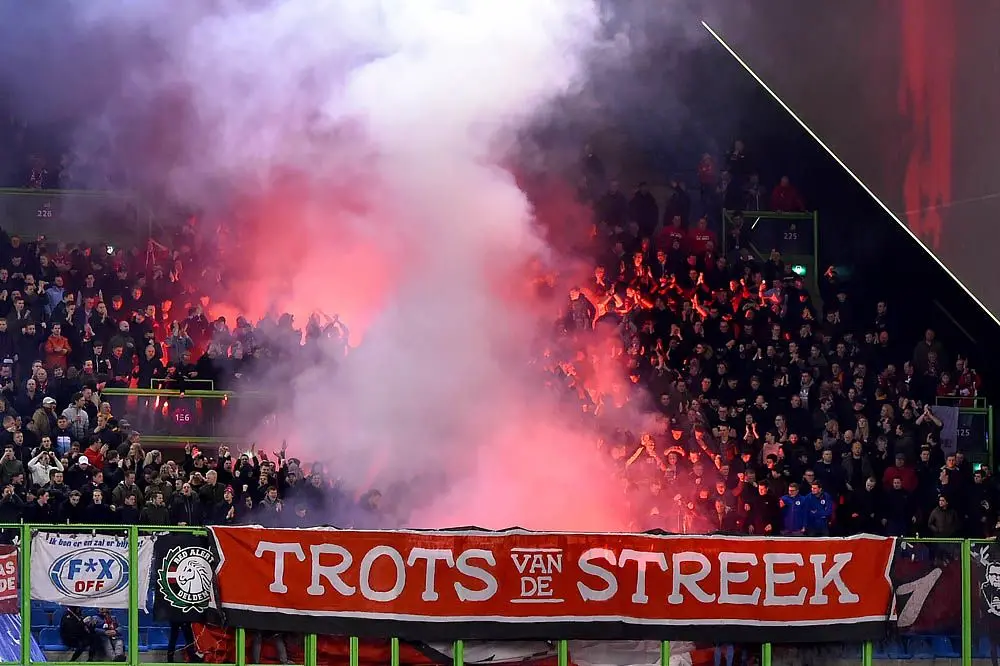sfeerctie trots van de streek ultras vak p vitesse fc twente 2019 2020