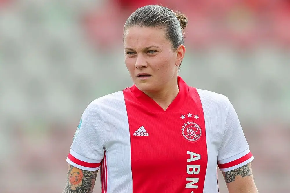 sherida spitse ajax 2020 2021