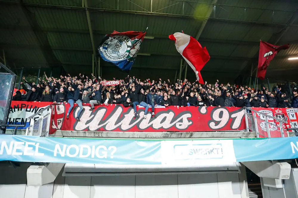 supporters fc twente goffert nec 2022 uitvak