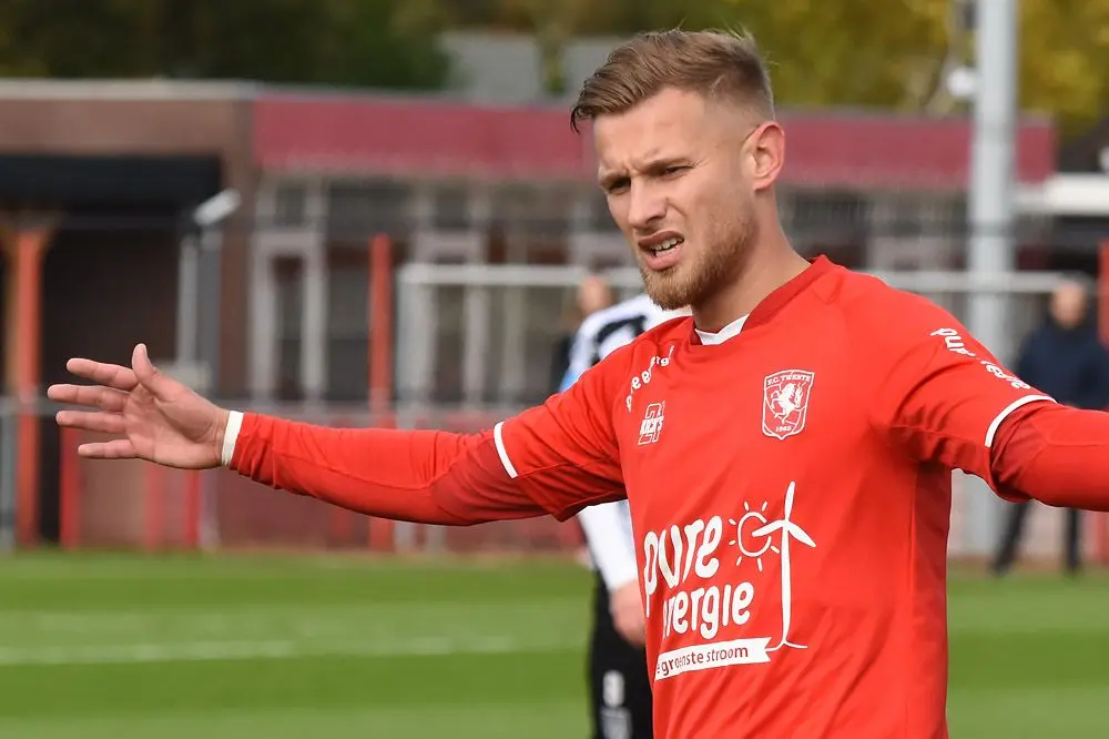 tim holscher jong fc twente heracles 2019 2020