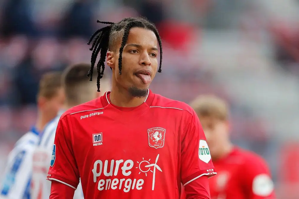 tyronne ebuehi twente heerenveen grolsch veste 2020 2021