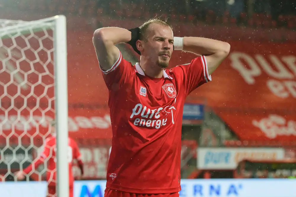 vaclav cerny teleurgesteld twente ga eagles 2021 2022 grolsch veste