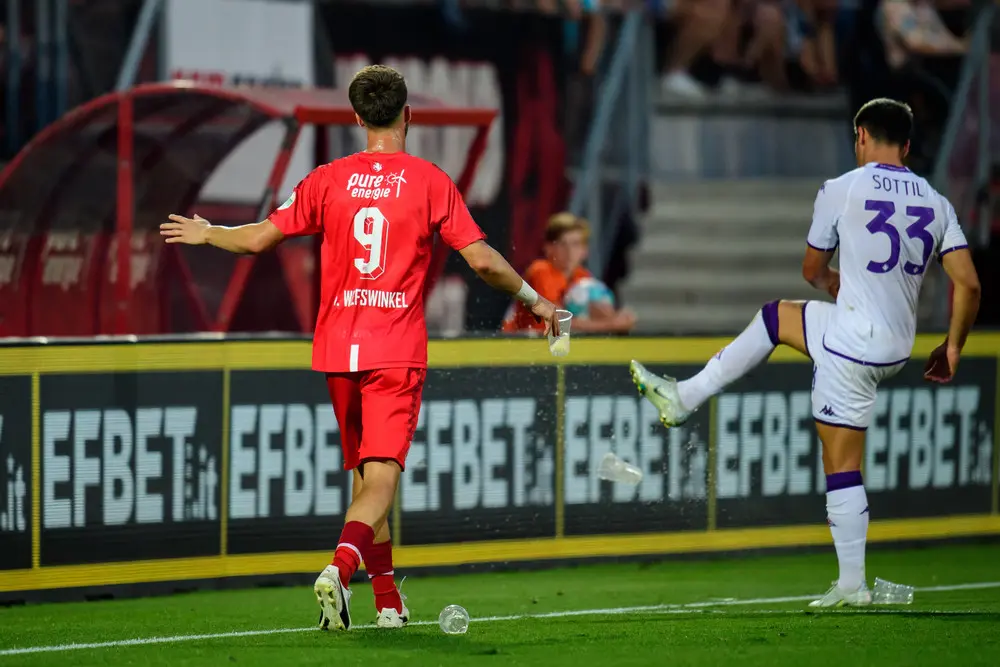 wolfswinke sottil twente fiorentina 2022 grolsch veste bier