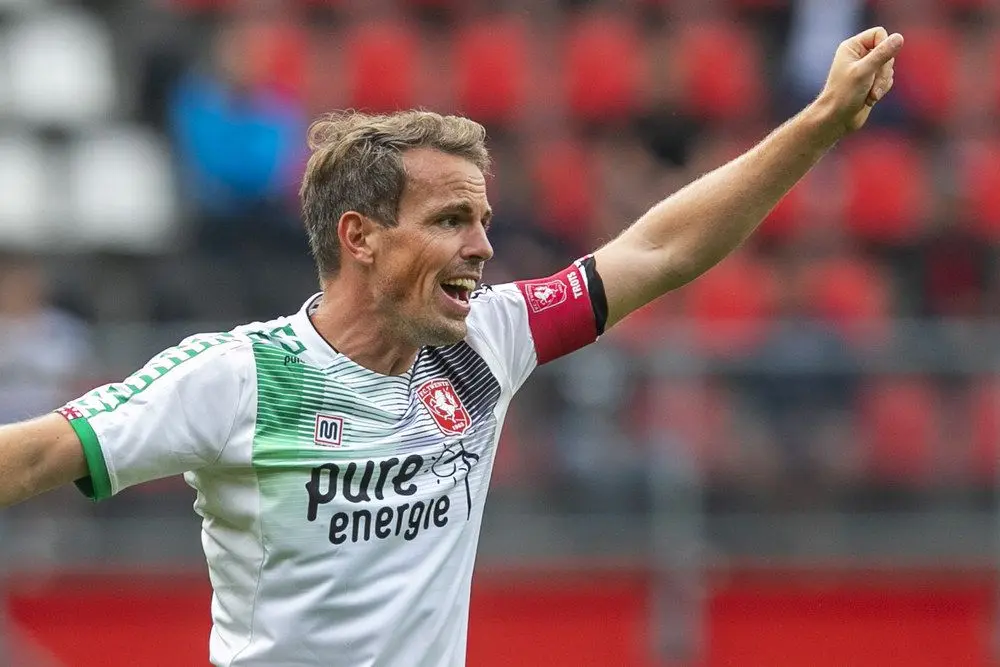 wout brama aanvoerder fc twente retro shirt 2020