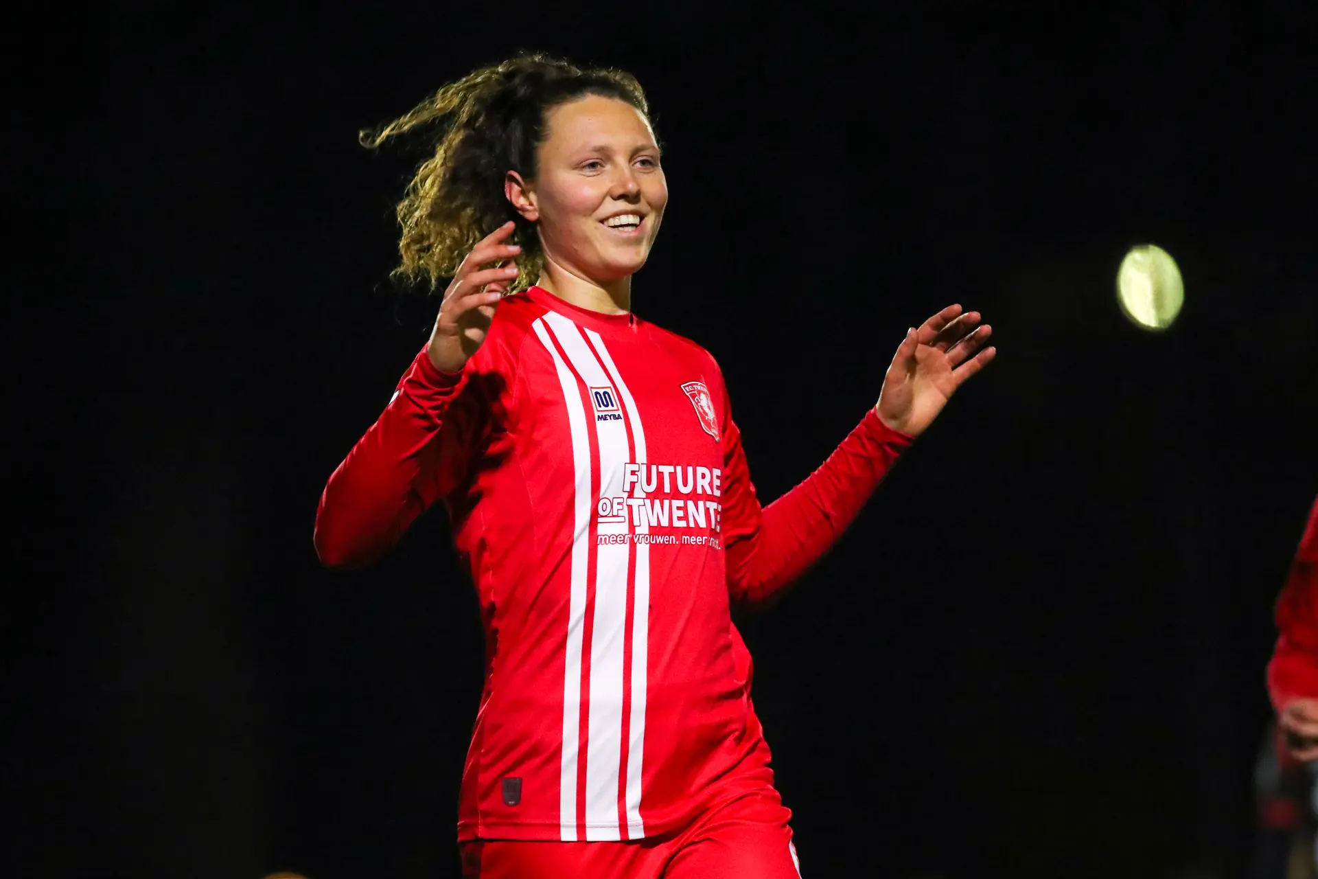 fenna kalma juichen fc twente vrouwen sc heerenveen azerion vrouwen eredivisie 2022 2023