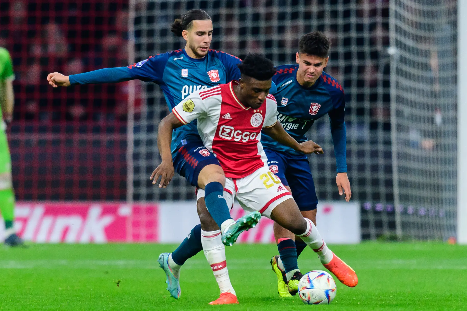 Telegraaf | Twee Twente-spelers in Elftal van de Week: "Écht een openbaring"