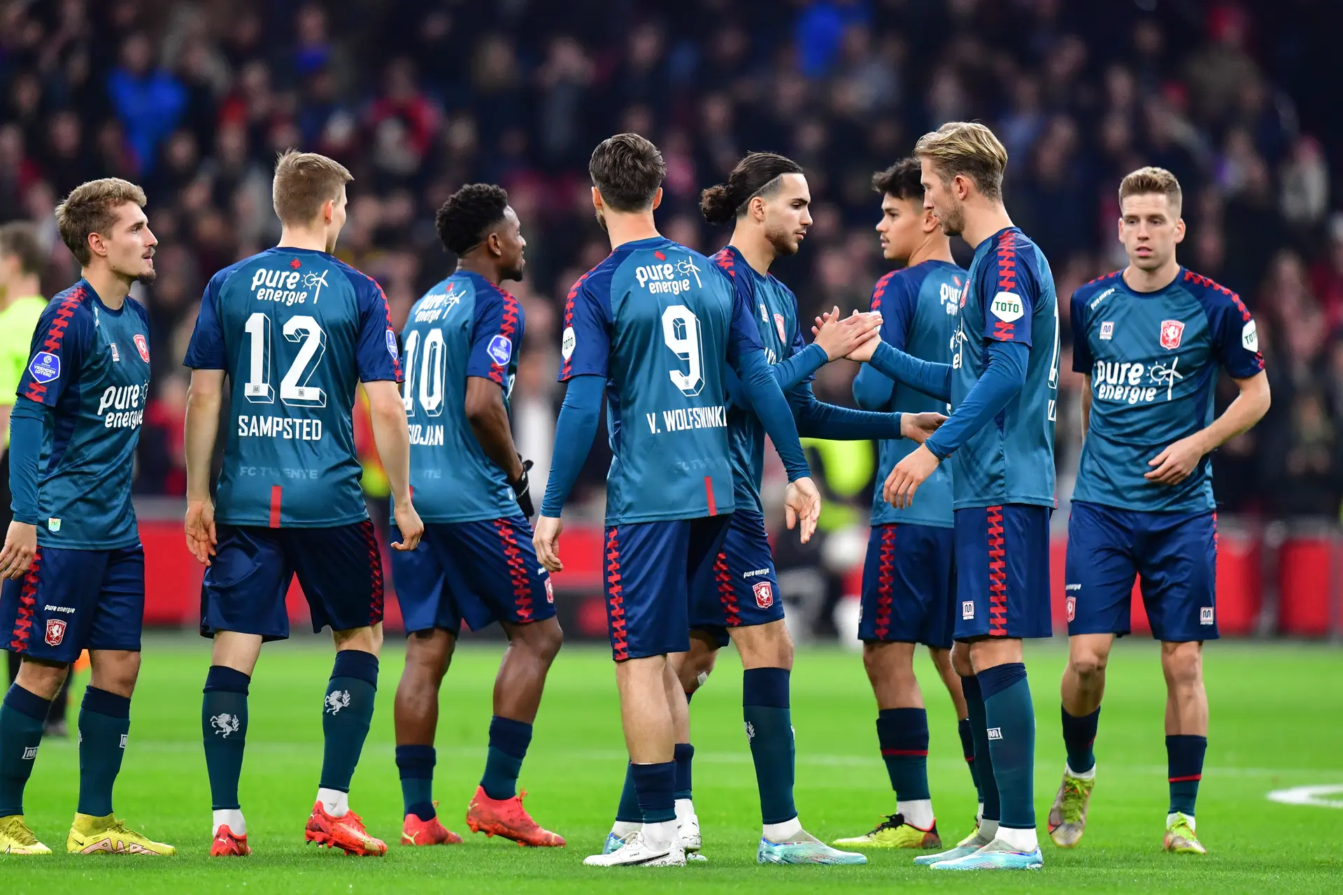 team voor de wedstrijd ajax fc twente 2022 2023