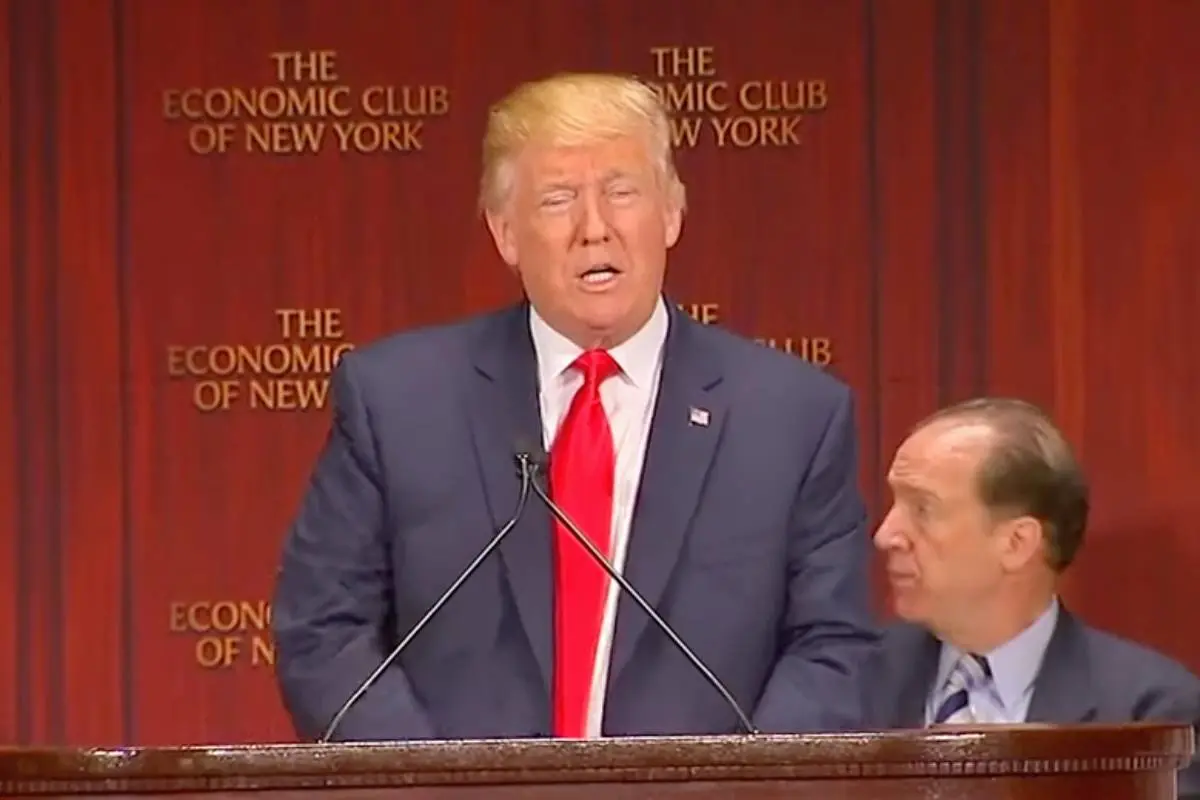 Video van Trump die achter India staat is fake