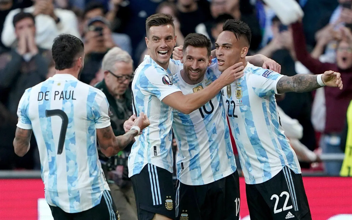 220601argentiniemessi