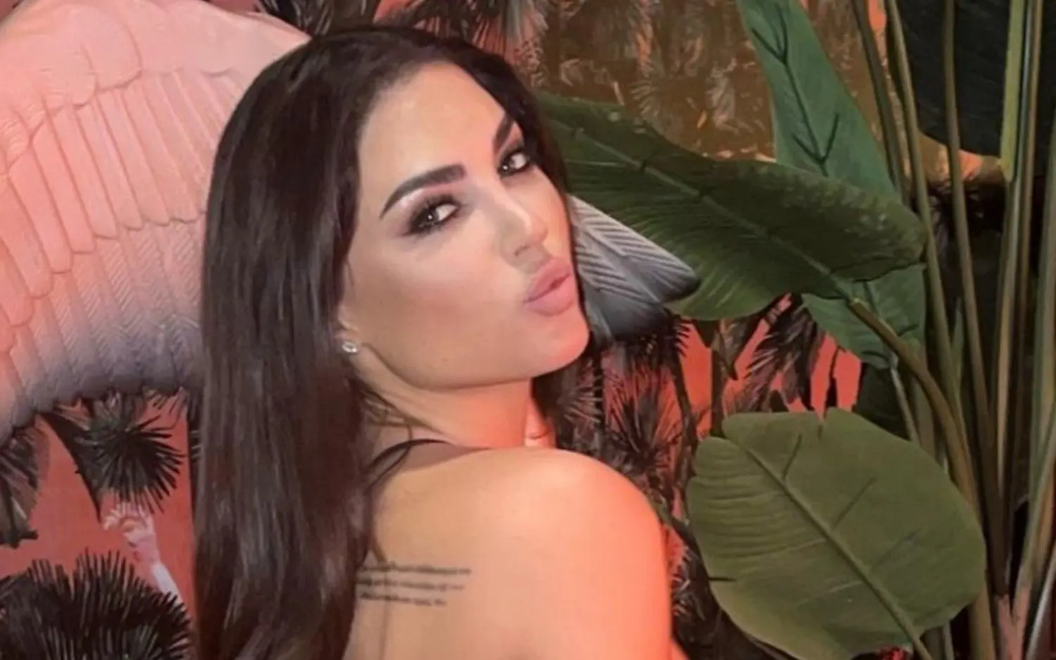 230428yolanthecabau
