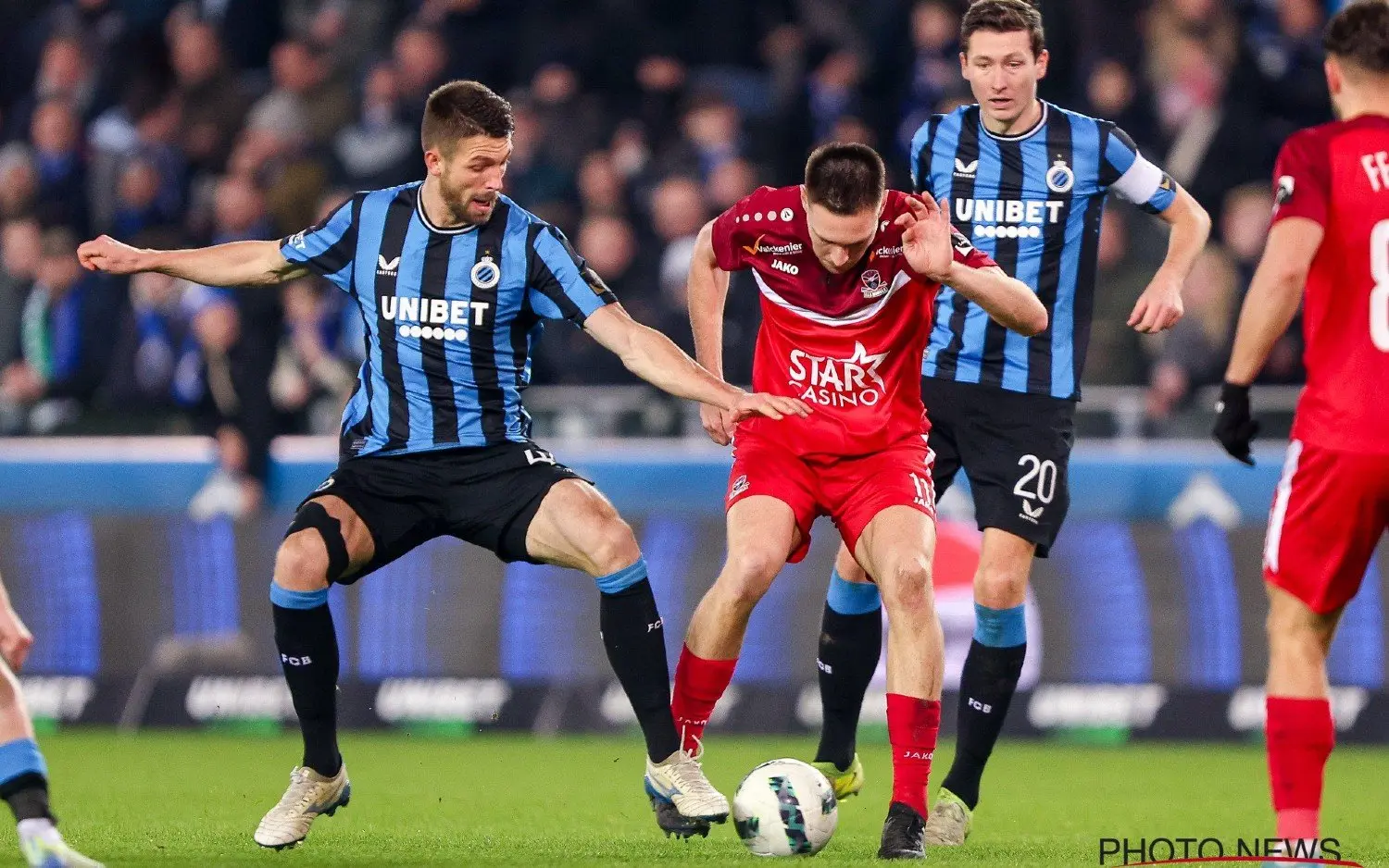 241201clubbruggedender