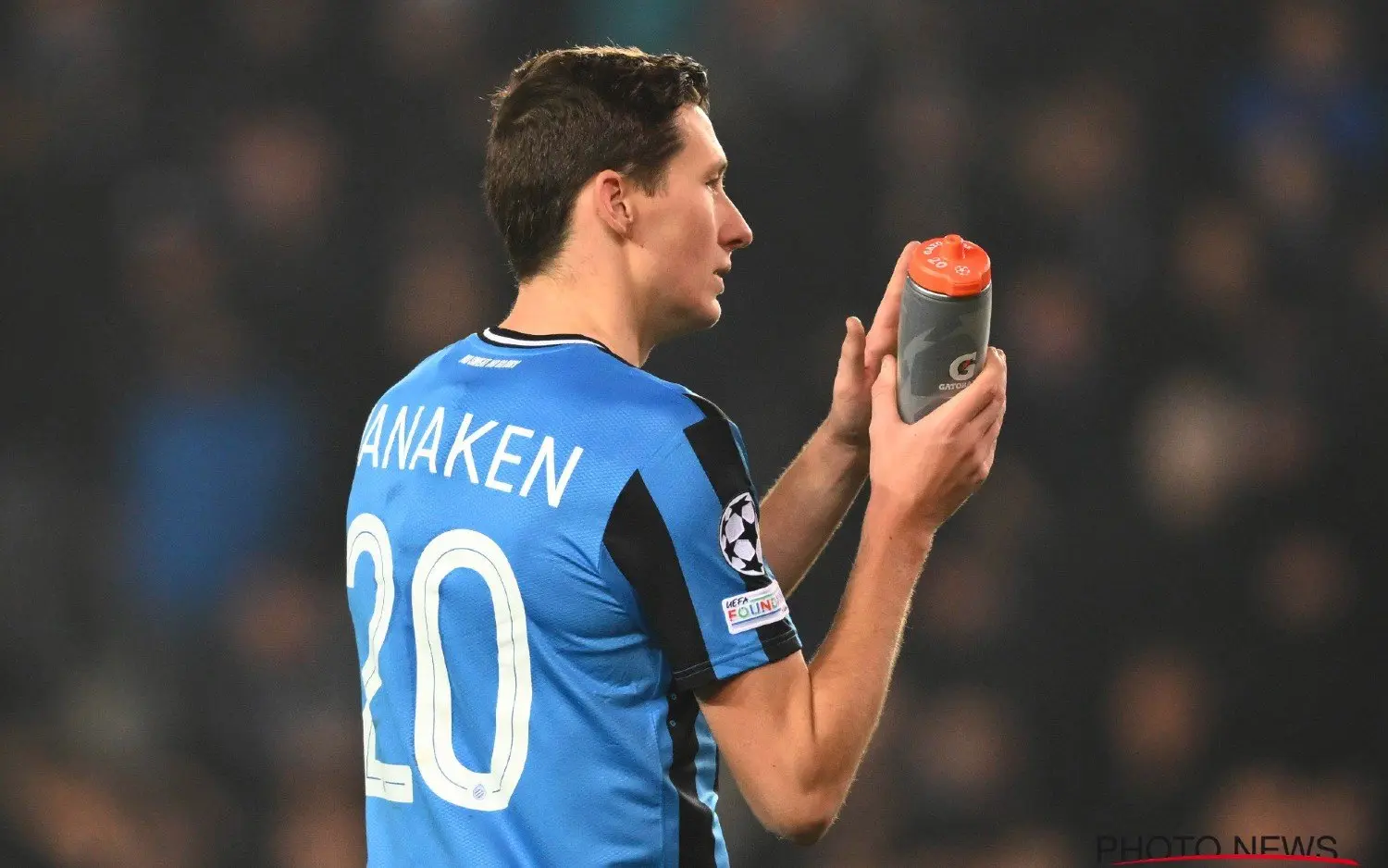 250122vanaken