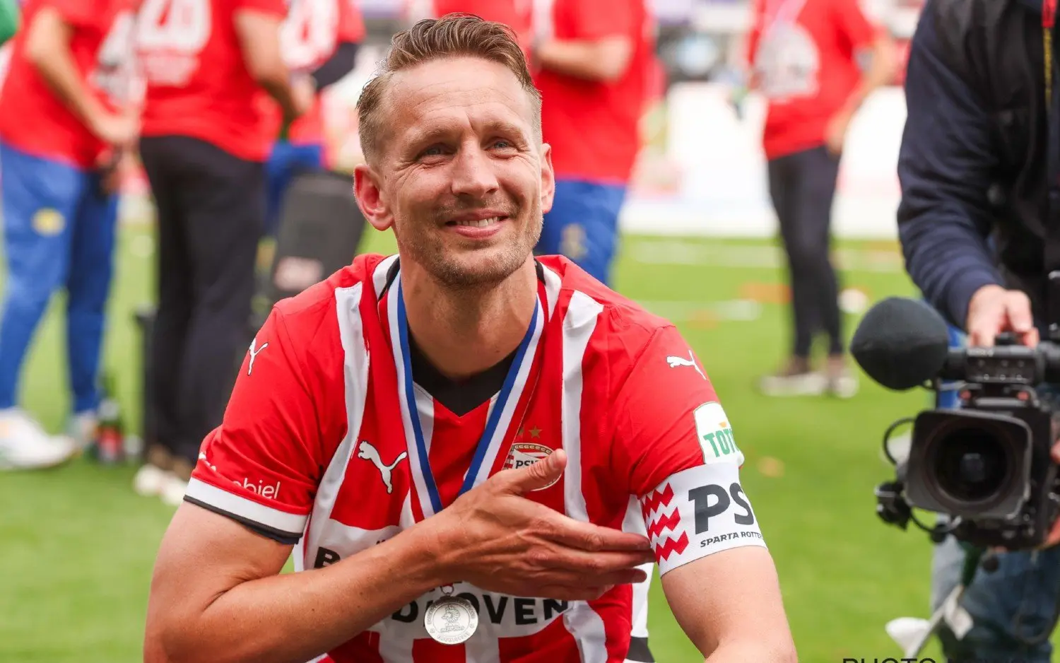250802luukdejong