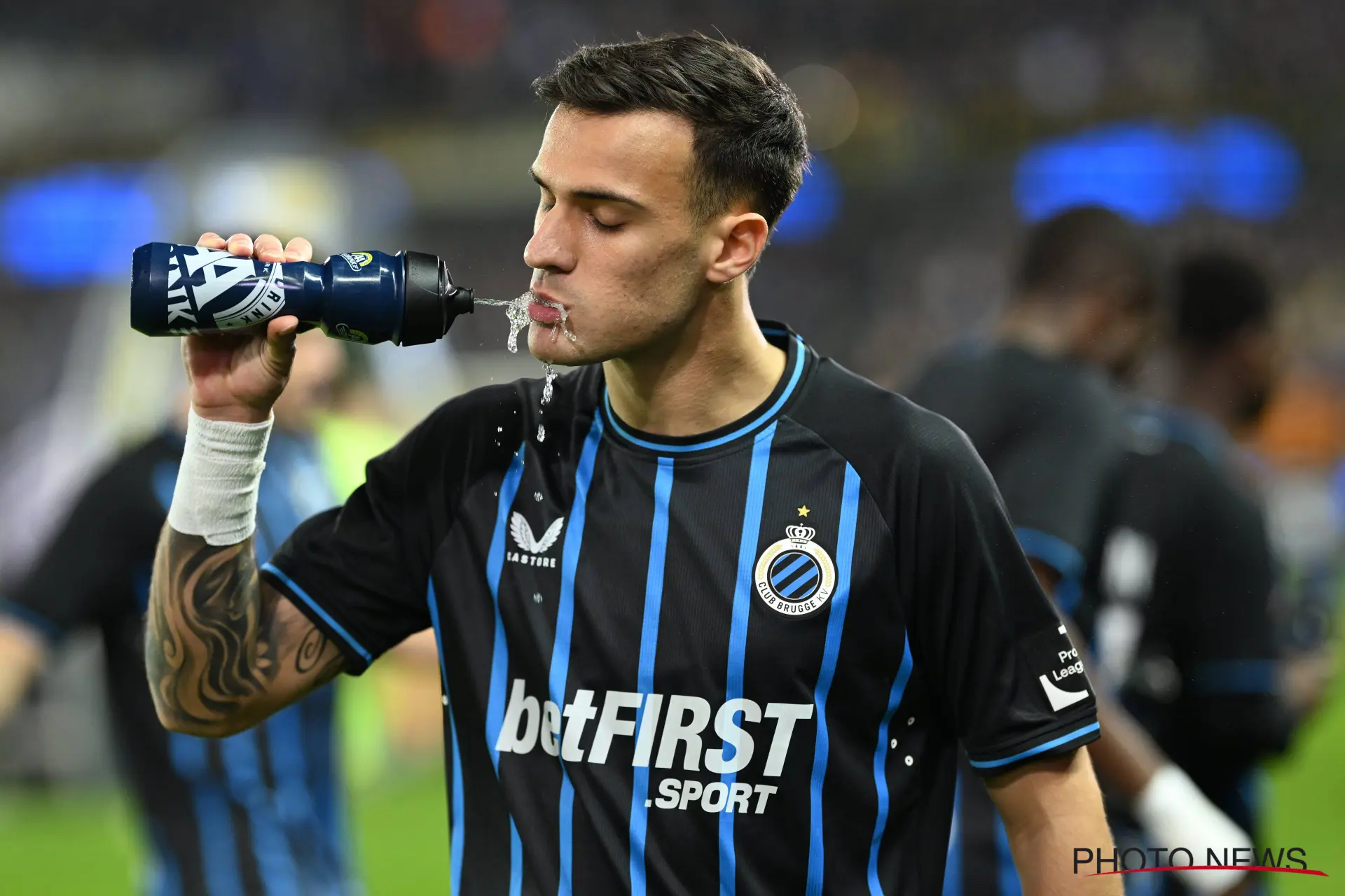 Transfers LIVE. Nieuwe club Stankovic bekend, De Bruyne per direct weg bij Napoli?
