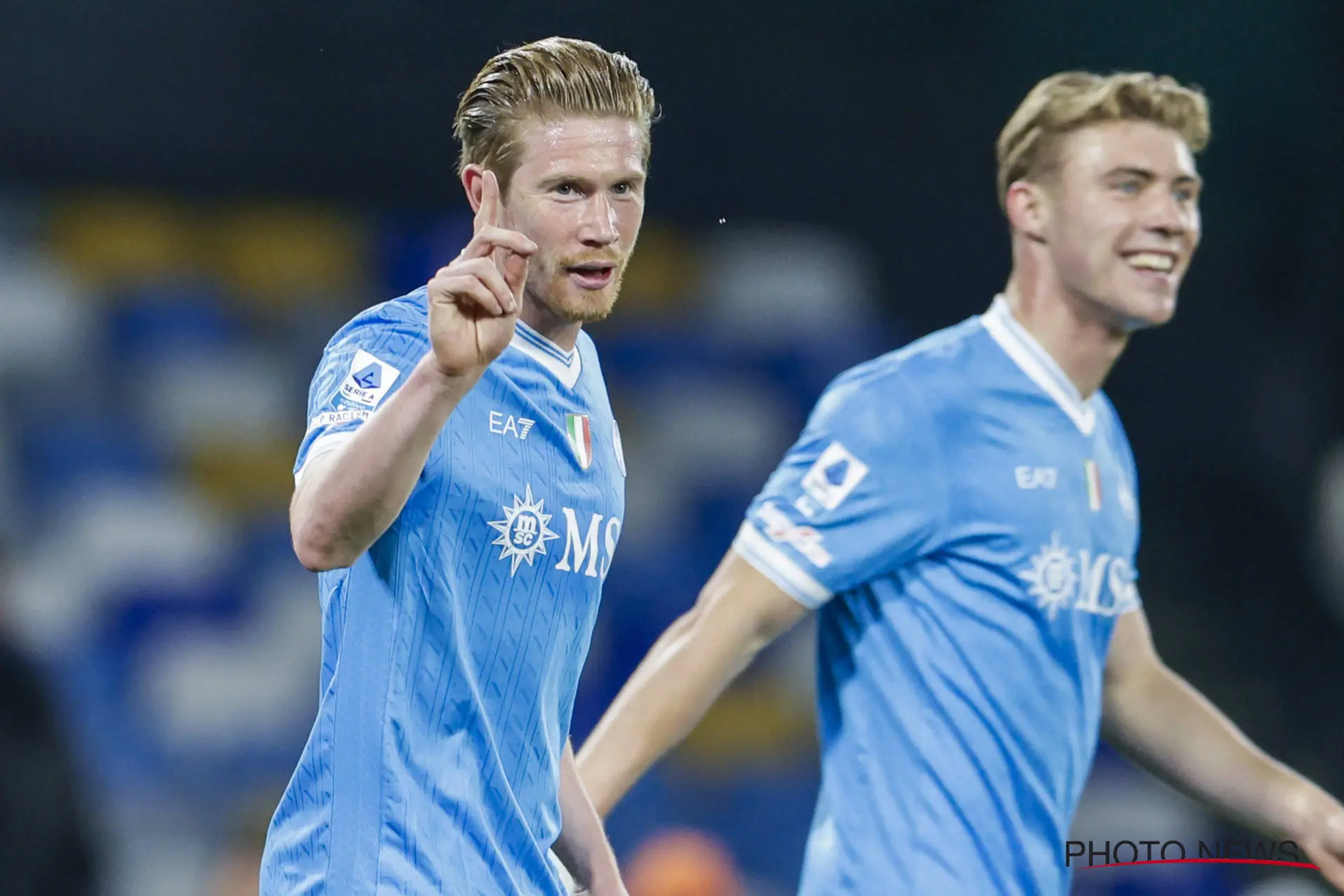 Italiaanse kranten unaniem over 'Professor' De Bruyne na Napoli-zege