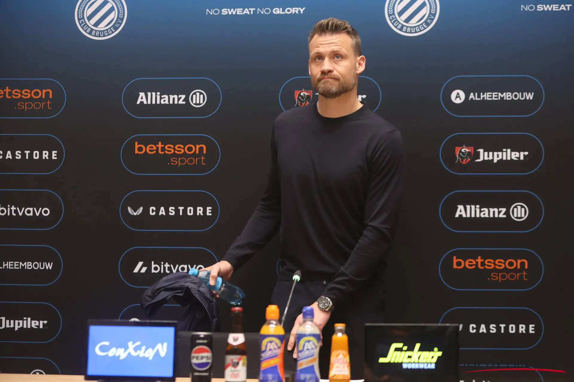 Verrassend transfernieuws rond Mignolet bij Club Brugge