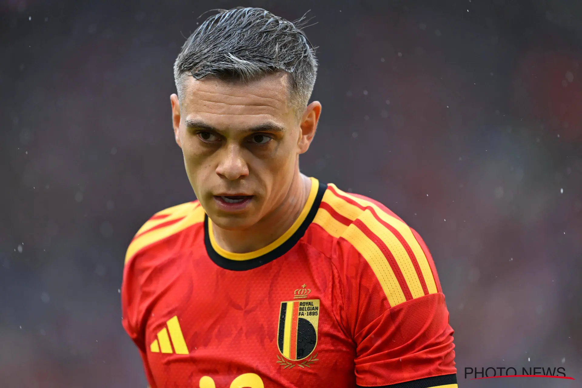 Transfers LIVE. Club wacht op Trossard, Vermant weg?