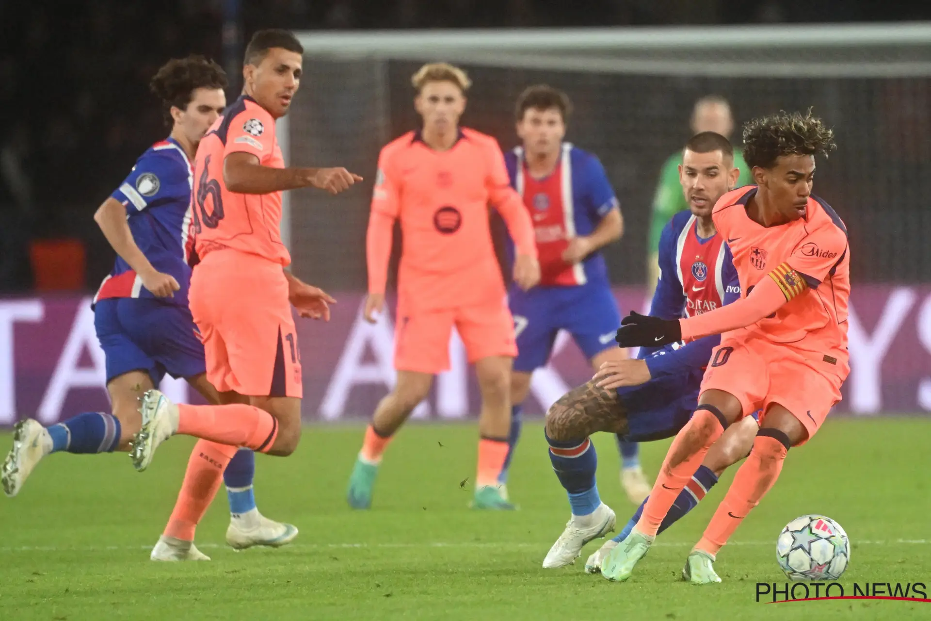 PHOTONEWS_11234389-353