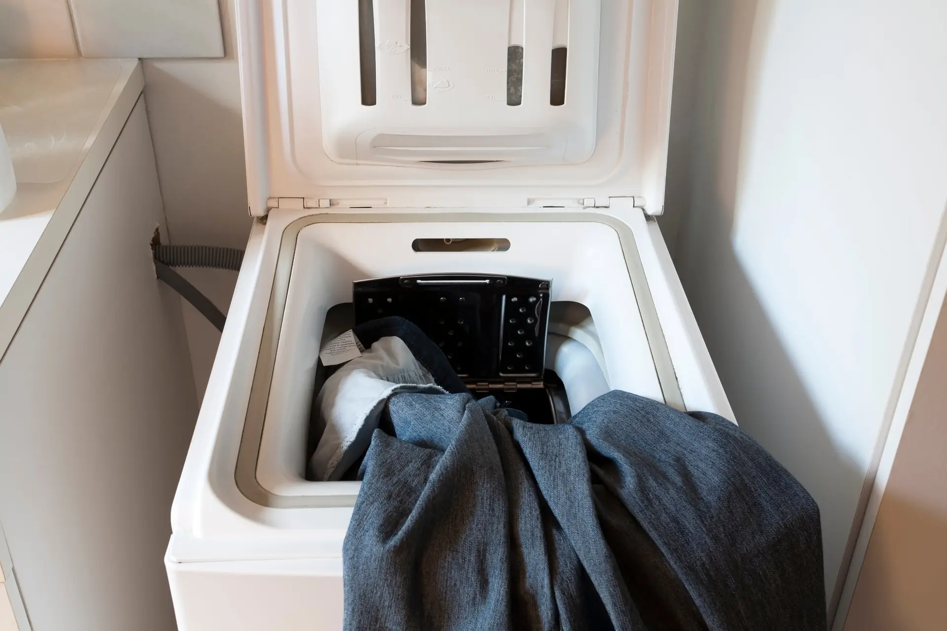 Zevenjarige jongen dood gevonden in wasmachine uren nadat ouders hem als vermist hadden opgegeven
