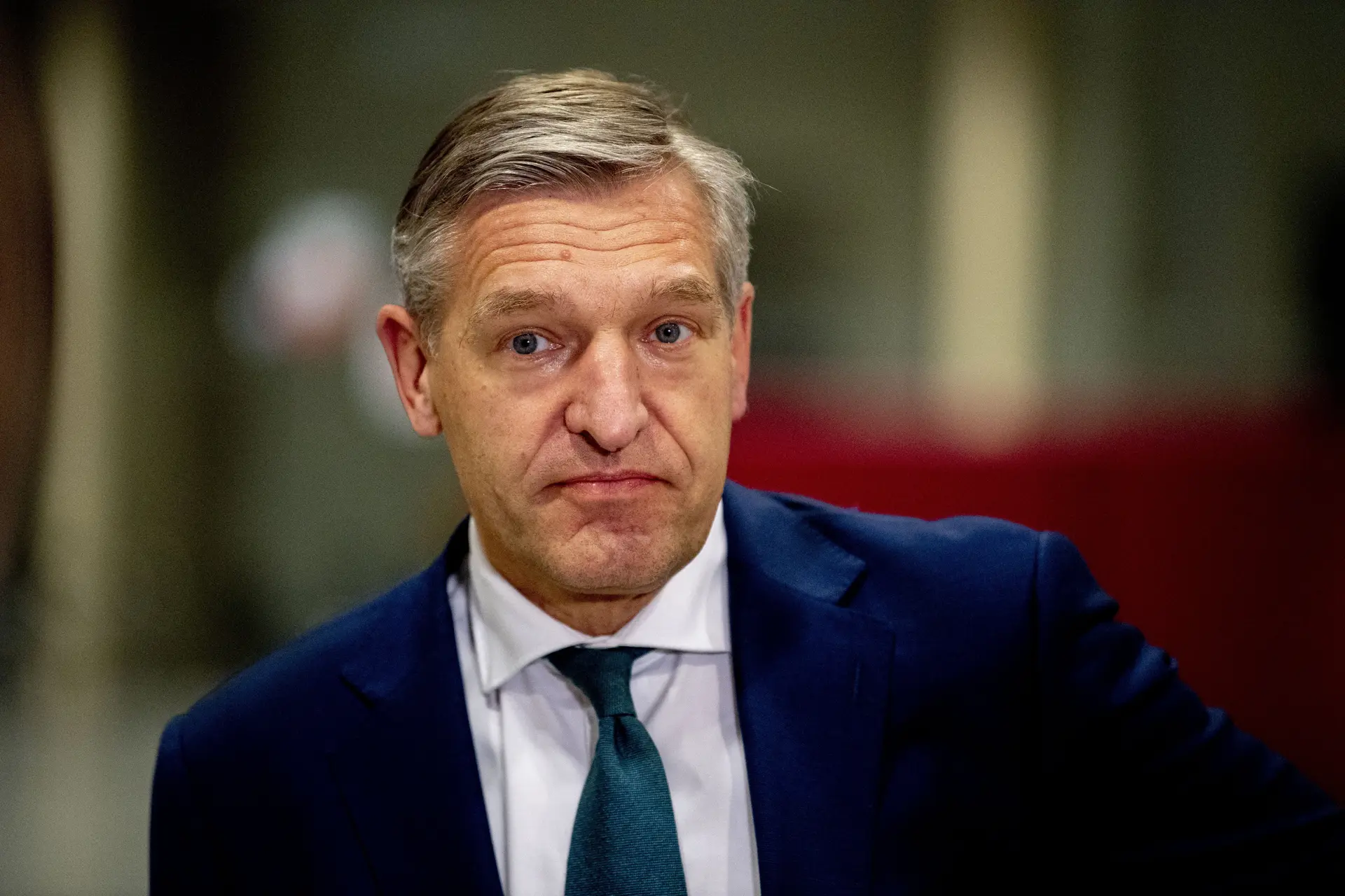 Buma woedend op rabbijn die in toespraak coronabeleid vergelijkt met Jodenvervolging