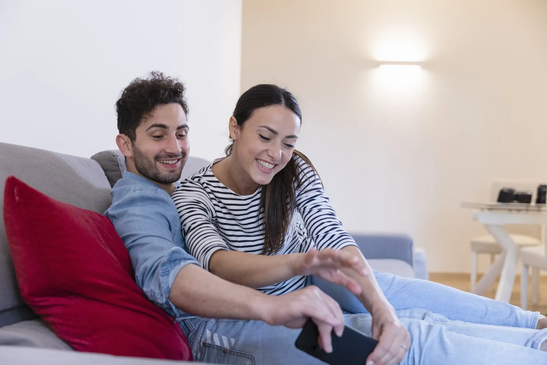Liefdeshoogleraar weet de factoren voor een goede relatie: "Seks wordt vaak overschat"