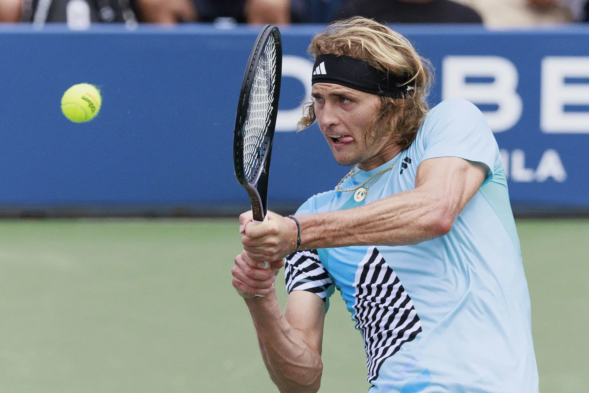 Tennissers klagen op US Open over wietgeur: “Baan 17 ruikt naar Snoop Doggs woonkamer”