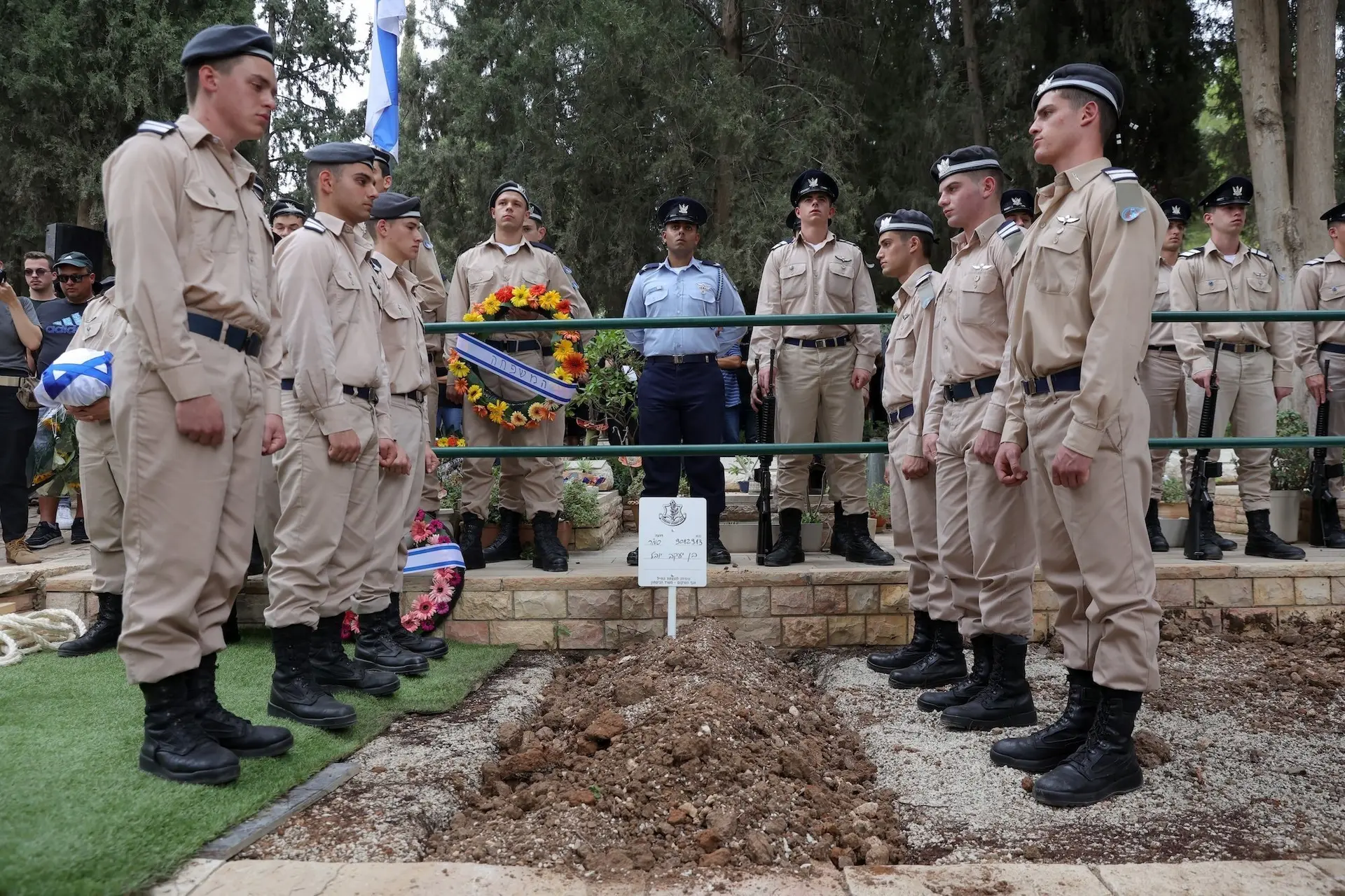 Leger bevestigt: dodental Israël na Hamas-aanval minstens 1200
