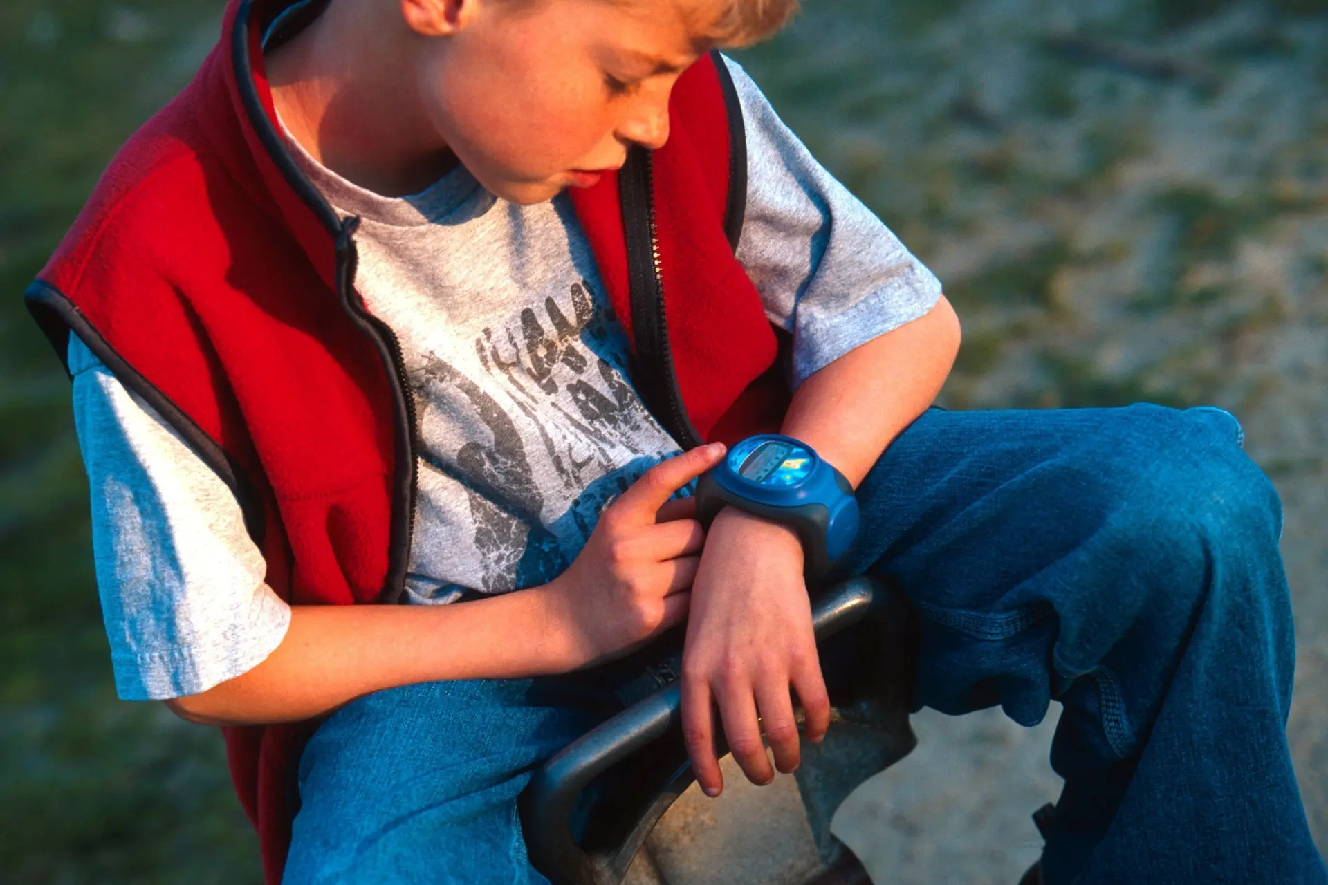 Na Gino explodeert vraag naar gps-horloges voor kinderen: "Creëert angstpsychose"