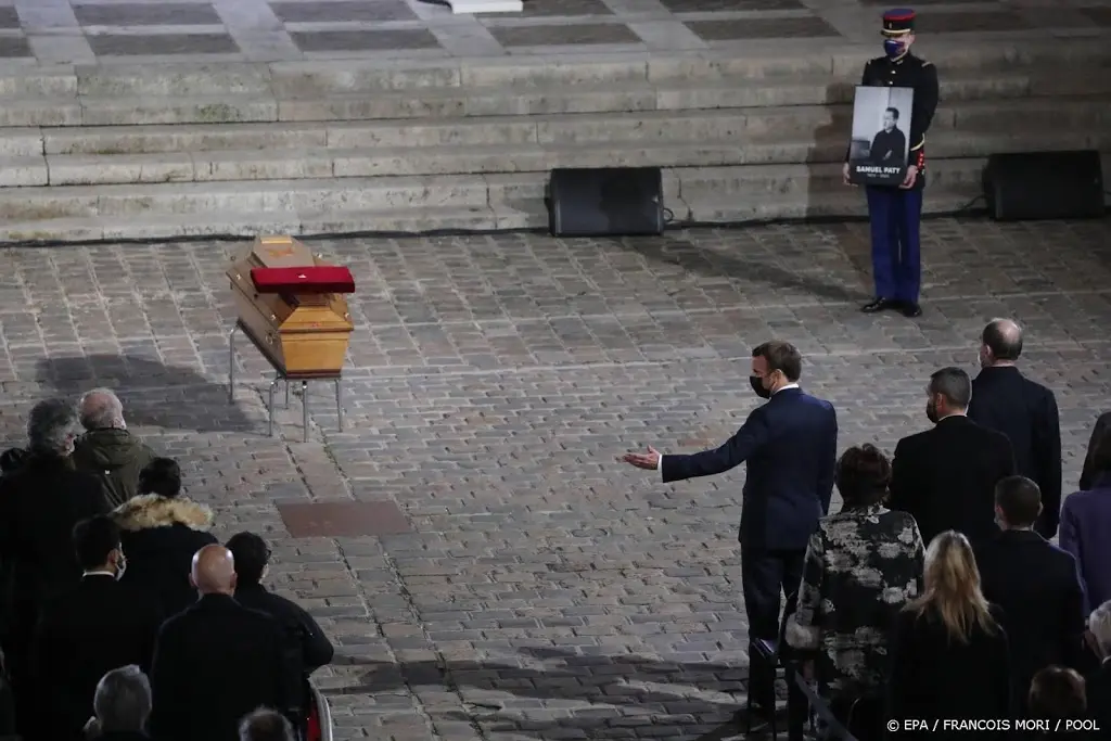 Franse scholiere loog over les van Samuel Paty die leidde tot diens onthoofding