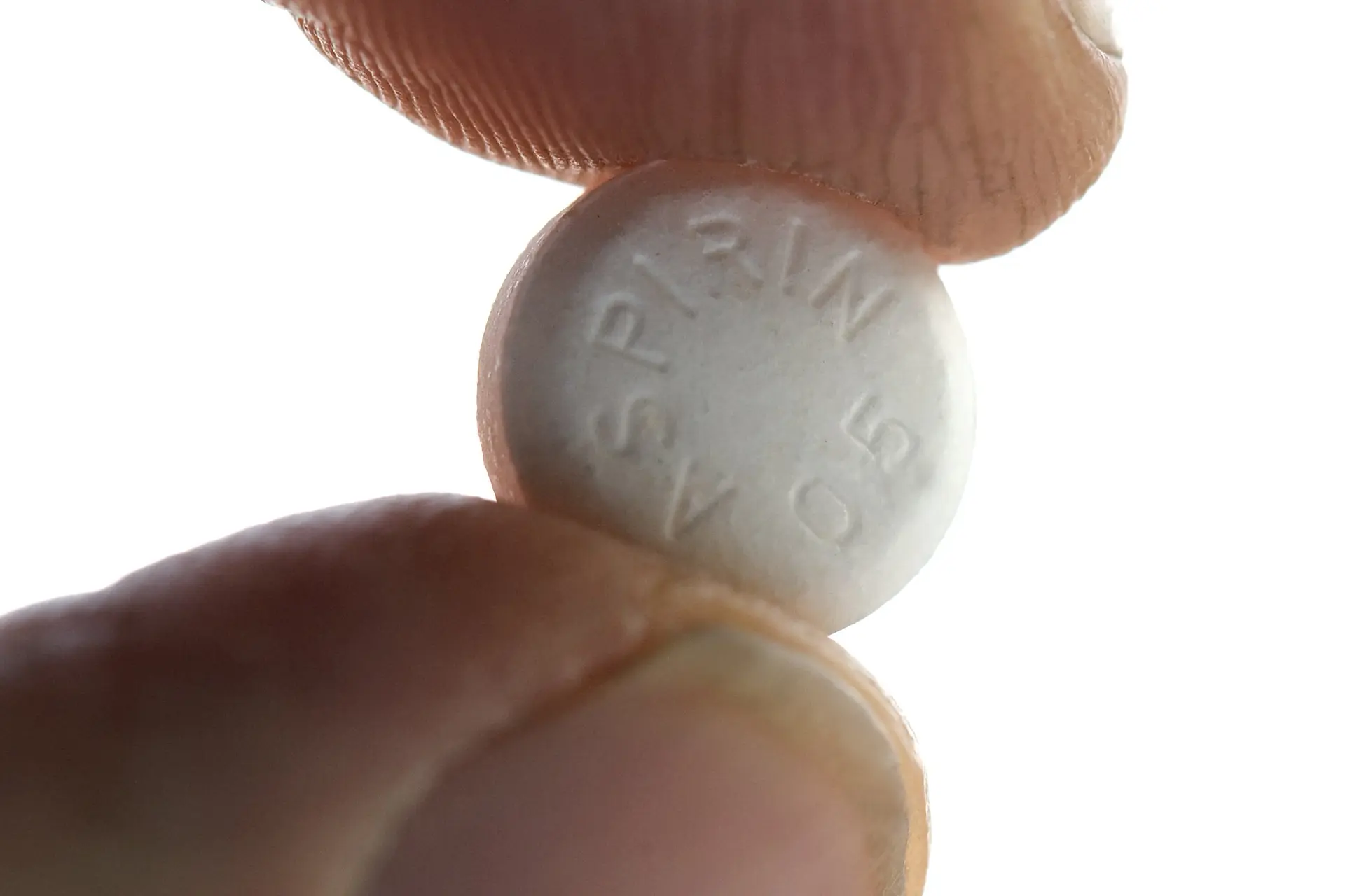 Dagelijks aspirine of ibuprofen slikken helpt tegen depressie