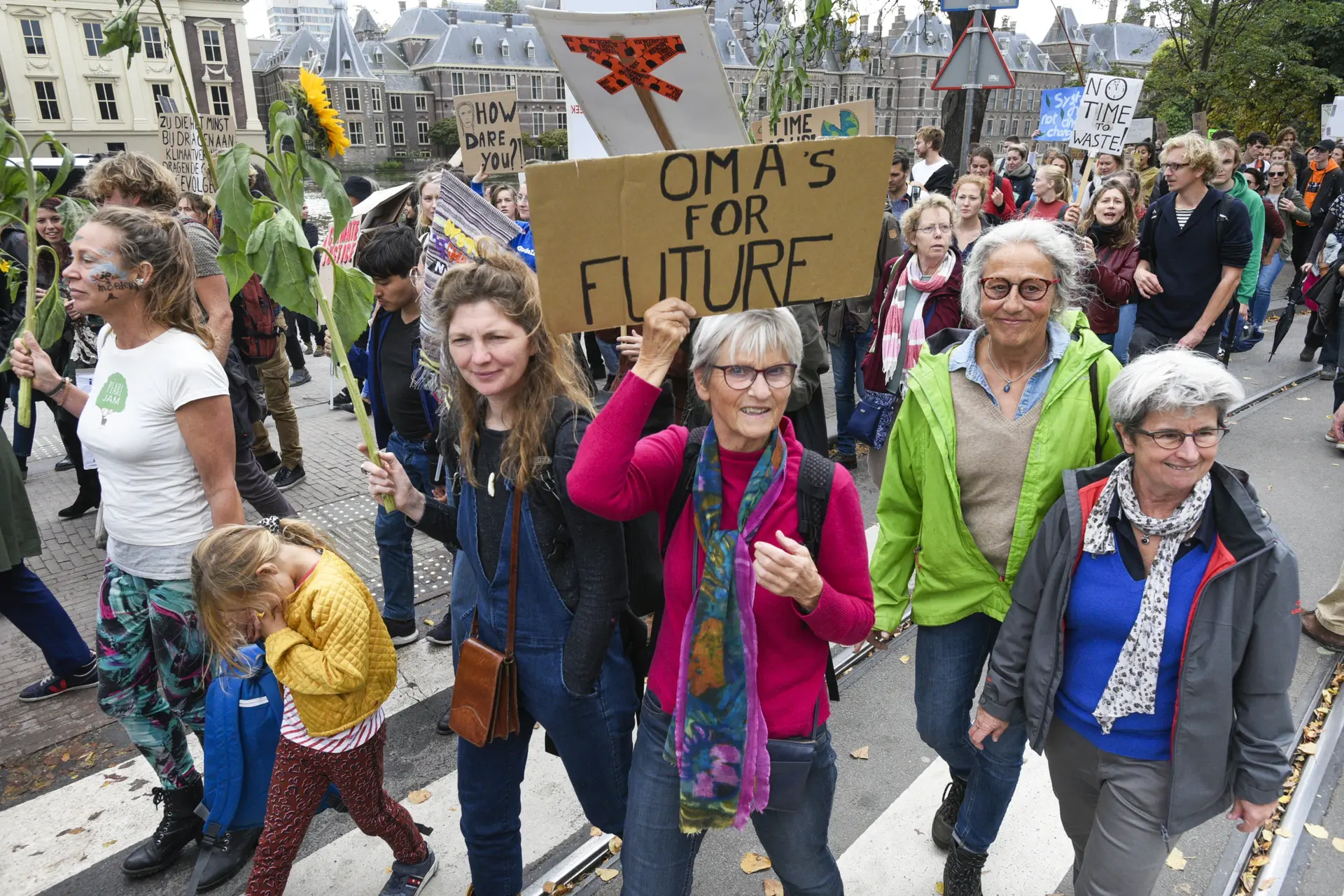 Waarom het zinloos is om babyboomers te vergelijken met millennials