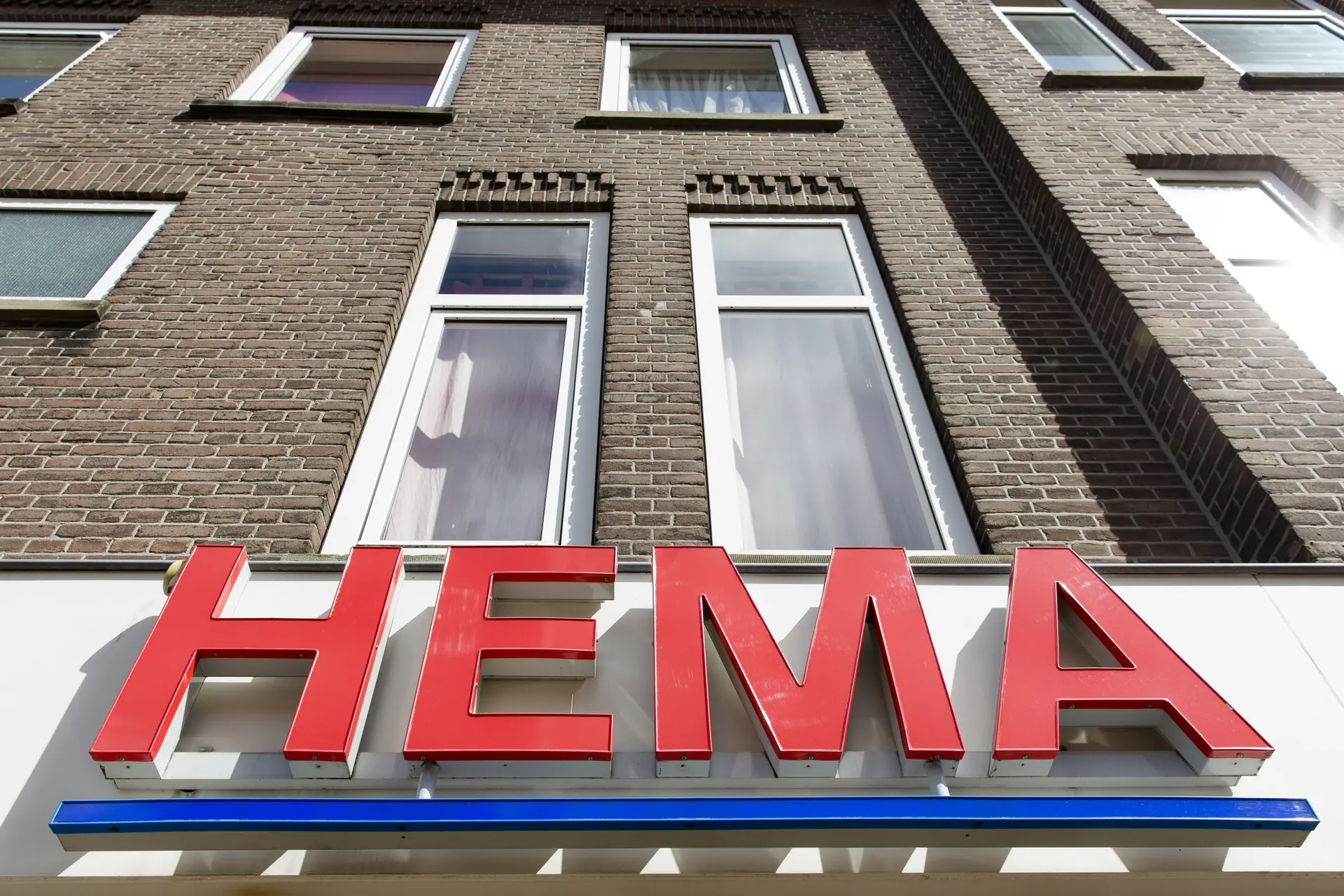 Blokker wil de HEMA overnemen
