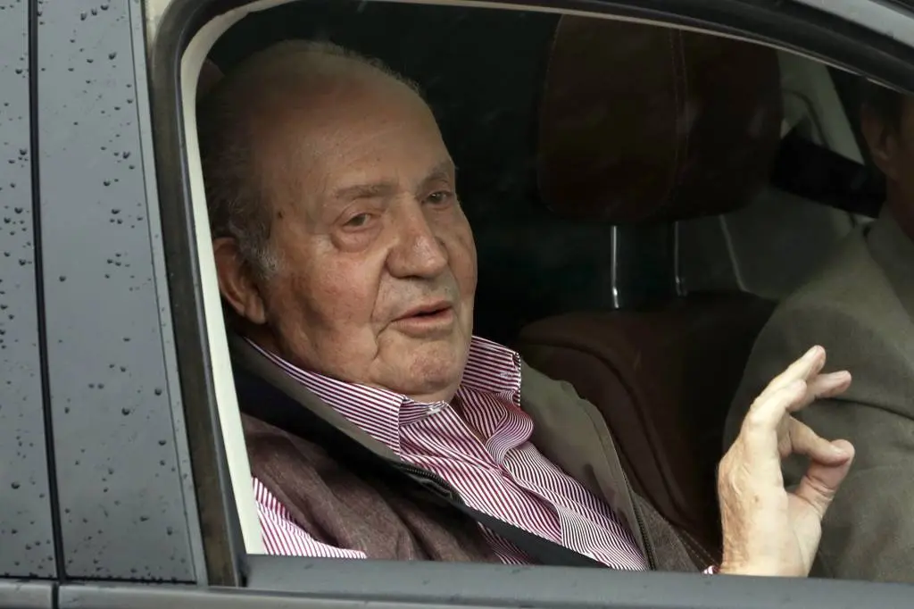Oud-koning Juan Carlos volgens minnares betrokken bij corruptie