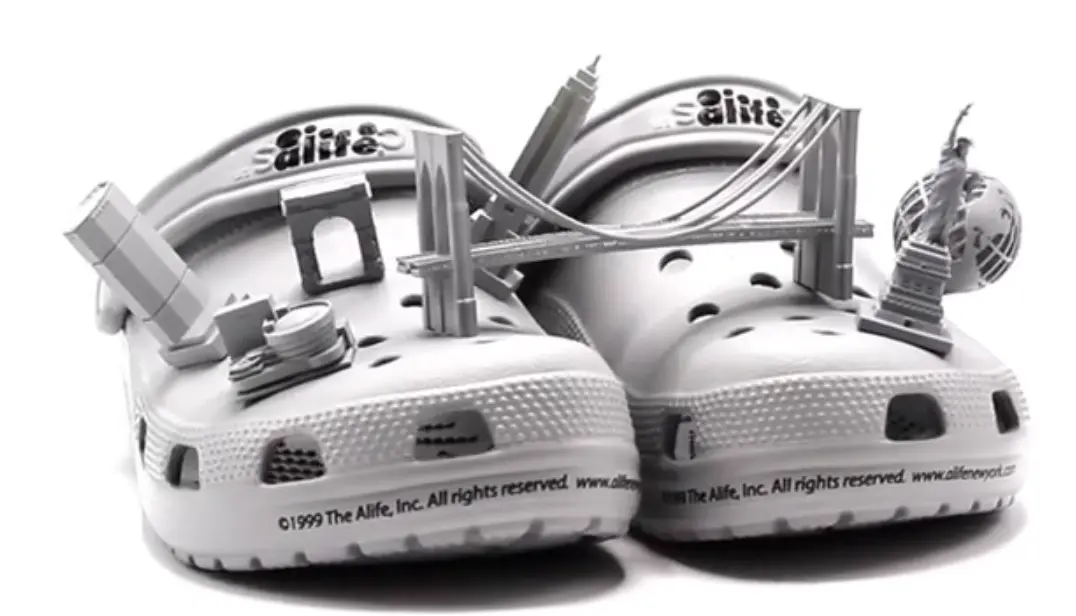 Te koop: extreme & exclusieve crocs