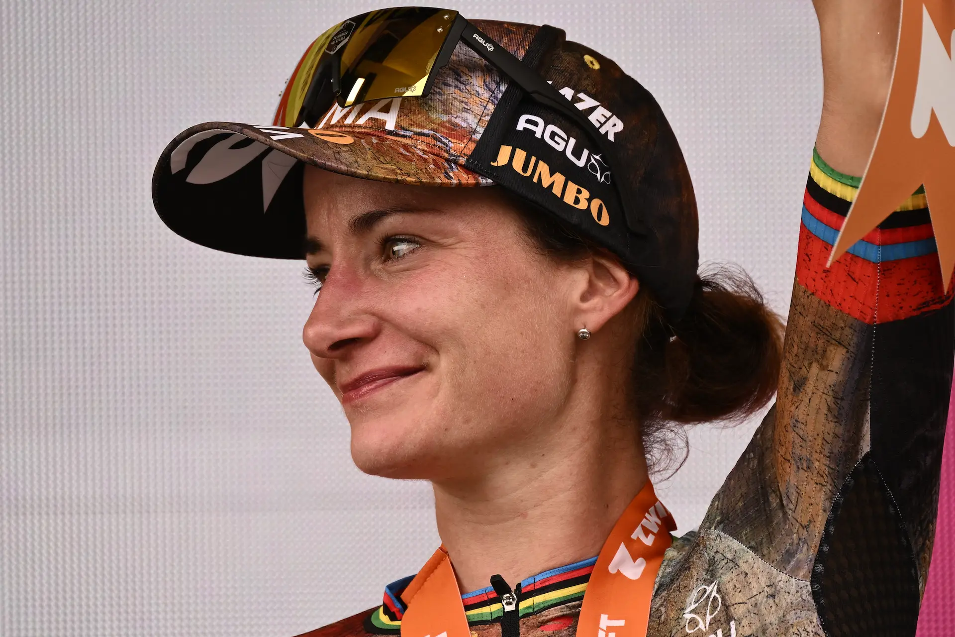 Marianne Vos praat voor het eerst over haar vriendin: “Zij mag ook wel eens in de spotlights staan”