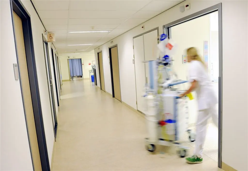 tekort aan verpleegkundigen urgent probleem1499831325