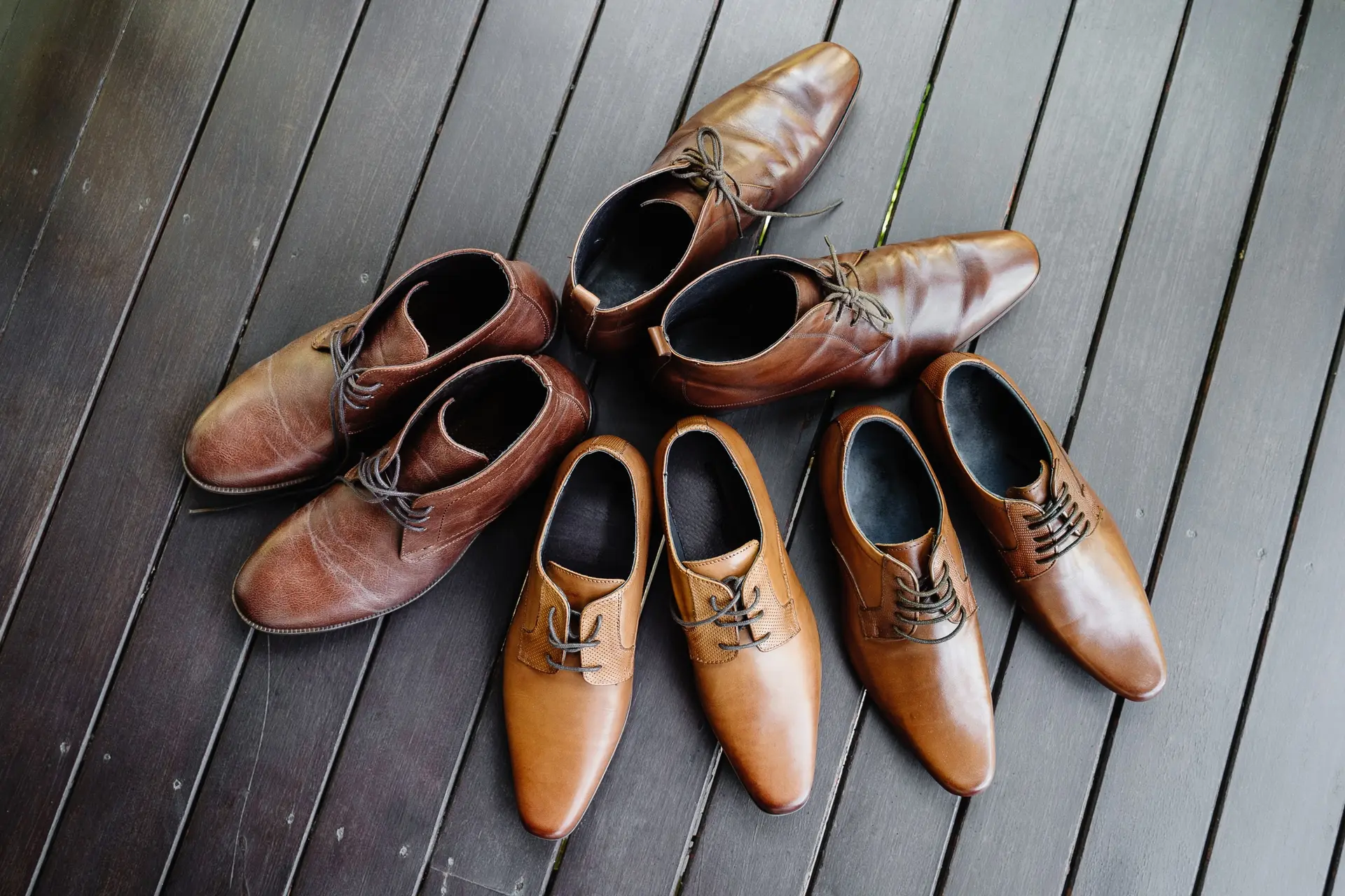 Het is verstandig om je schoenen binnen uit te doen (en je bezoek zou het ook moeten doen)