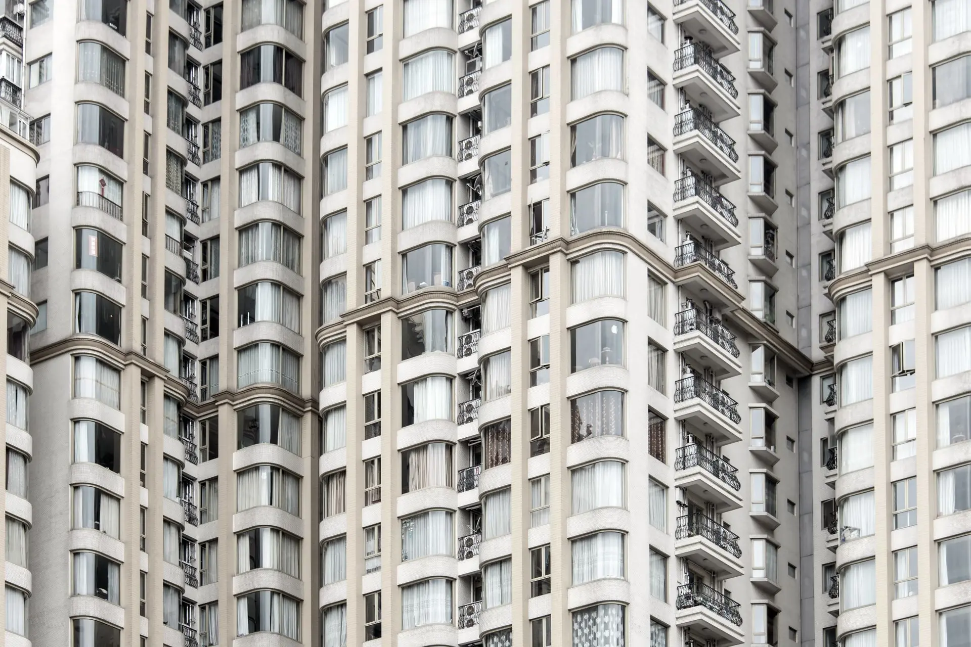Chinees stel krijgt doodstraf nadat ze twee peuters van 15 hoog naar beneden gooiden: 'Waren last voor toekomst'