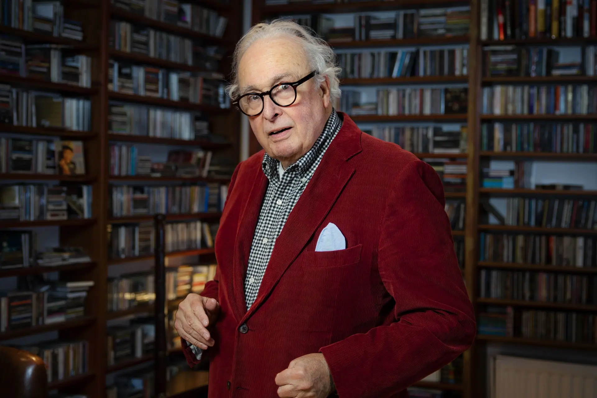 'De arrogantie van de macht' in beeld: 'Mart Smeets bevestigt indirect het verhaal van Aïcha Marghadi'