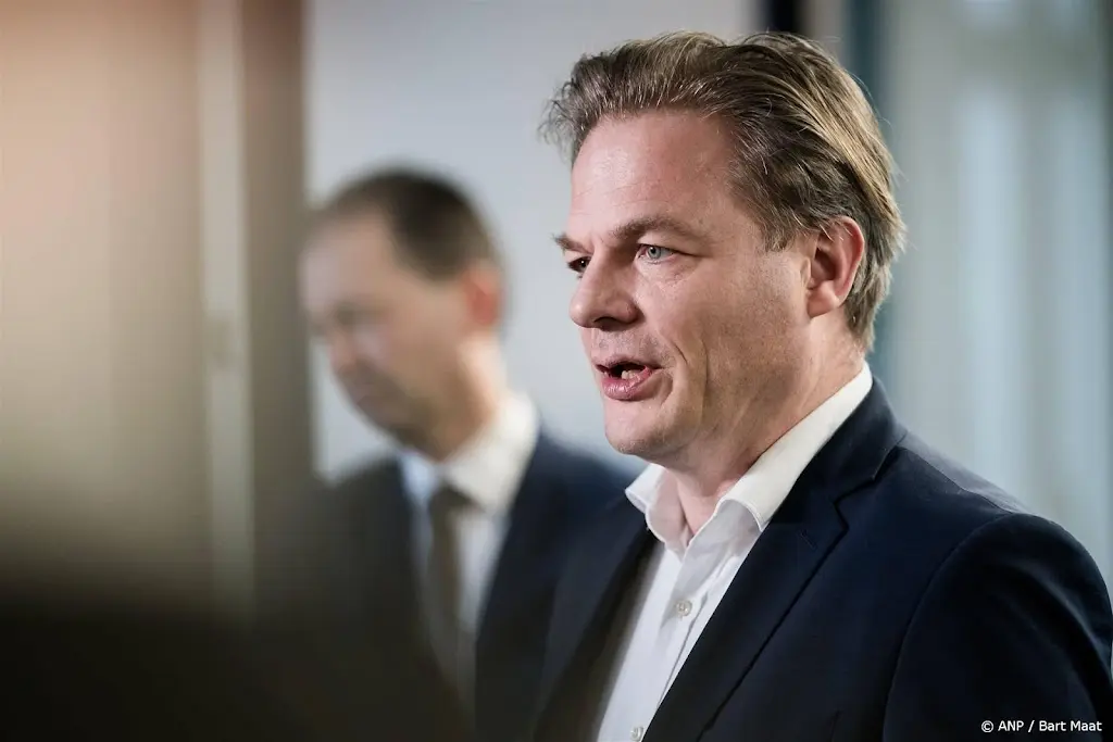 Omtzigt ziet nu twee opties: gedogen of extraparlementair kabinet