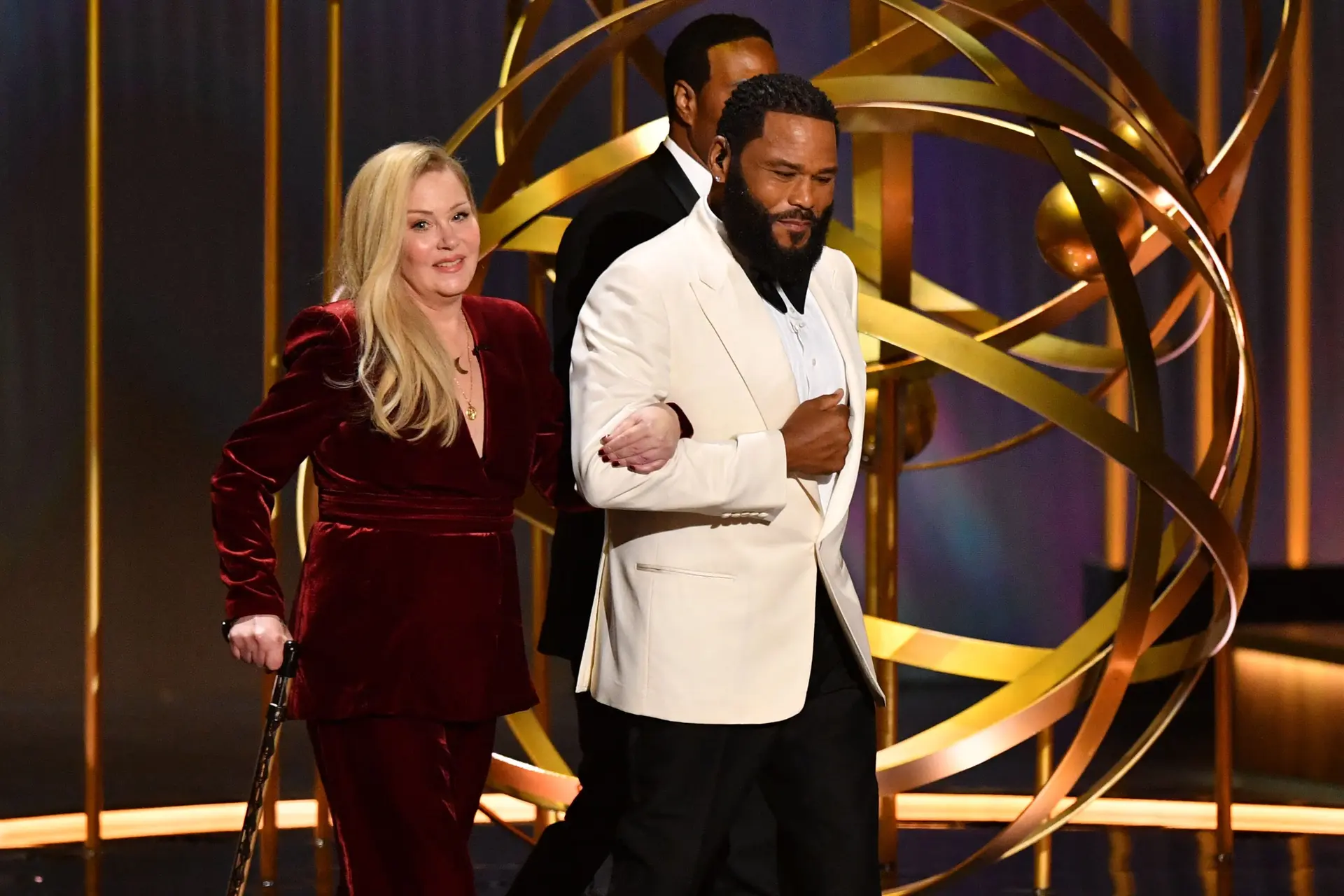 Christina Applegate over haar leven met MS: “Het bestaan is tegenwoordig een hel. Ik kom nauwelijks meer buiten”