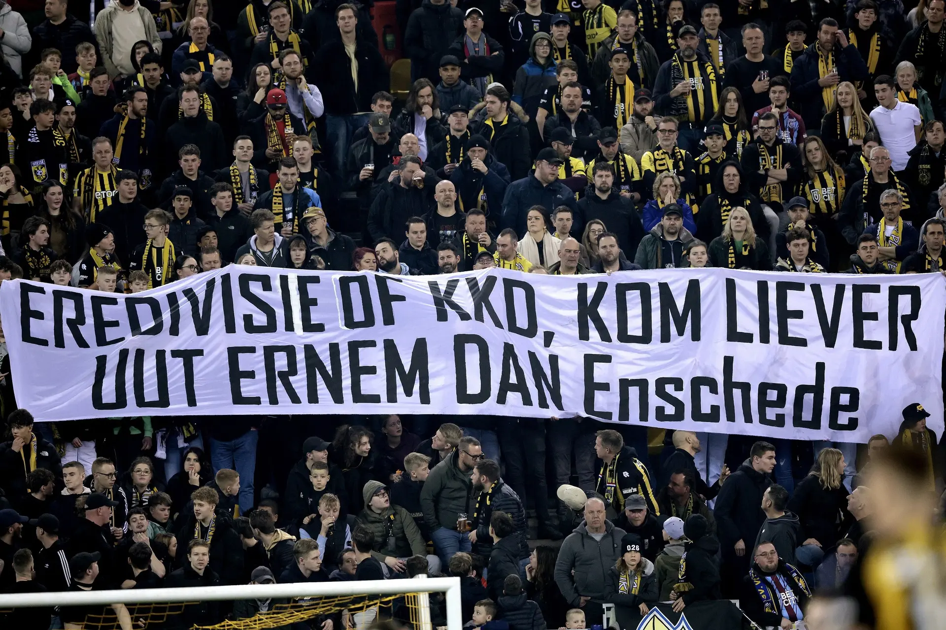 'De definitieve nekslag dreigt voor Vitesse: puntenaftrek is kwestie van tijd'
