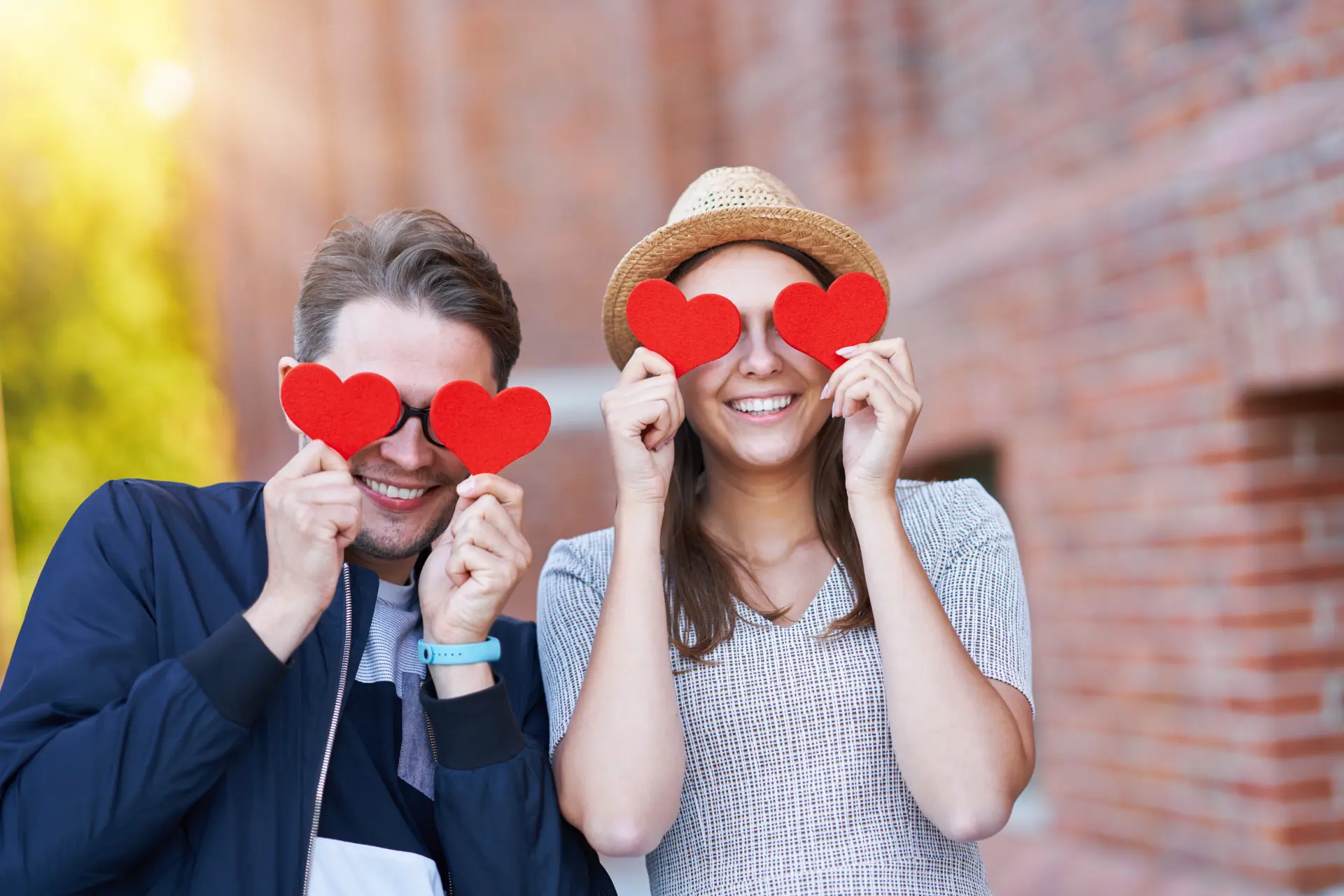 Deze signalen zeggen bij een eerste date of het iets kan worden (of niet)