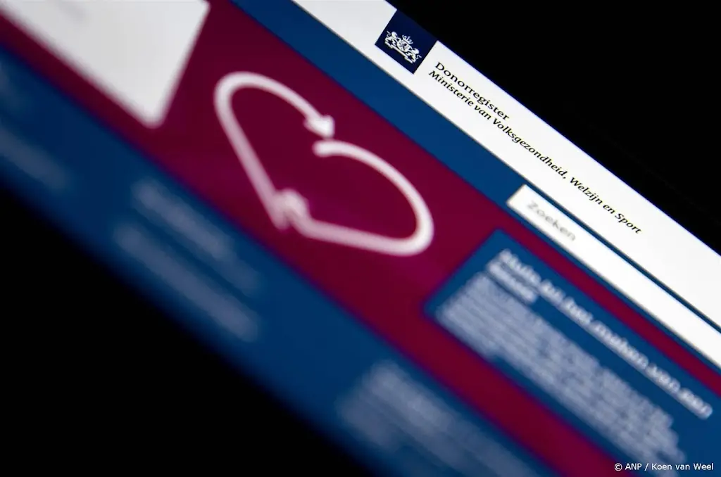 Dijkstra bezorgd over groep die donorregister niet zelf invult