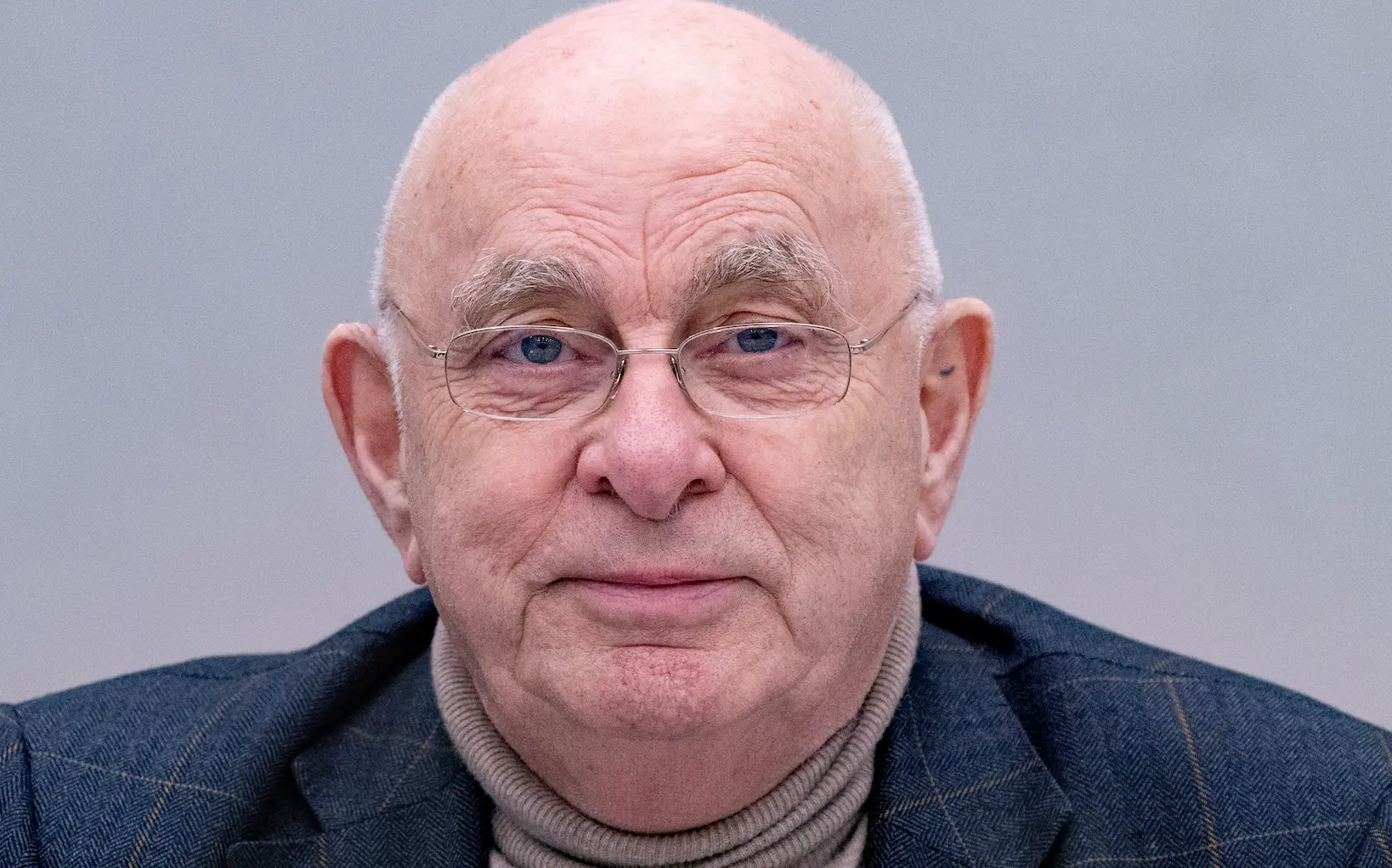 Ook Ajax-icoon Michael van Praag blijkt stiekum Ajax-aandelen te hebben