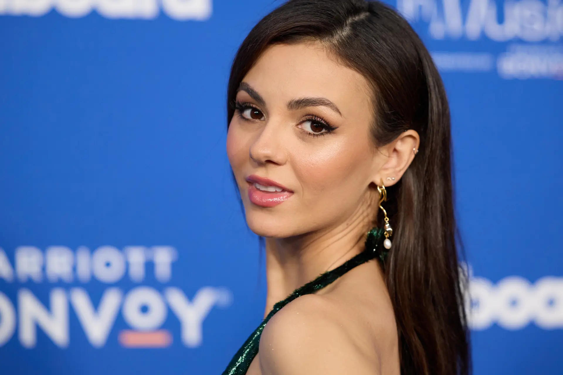 Victoria Justice was 'oncomfortabel' bij filmen eerste seksscène ooit